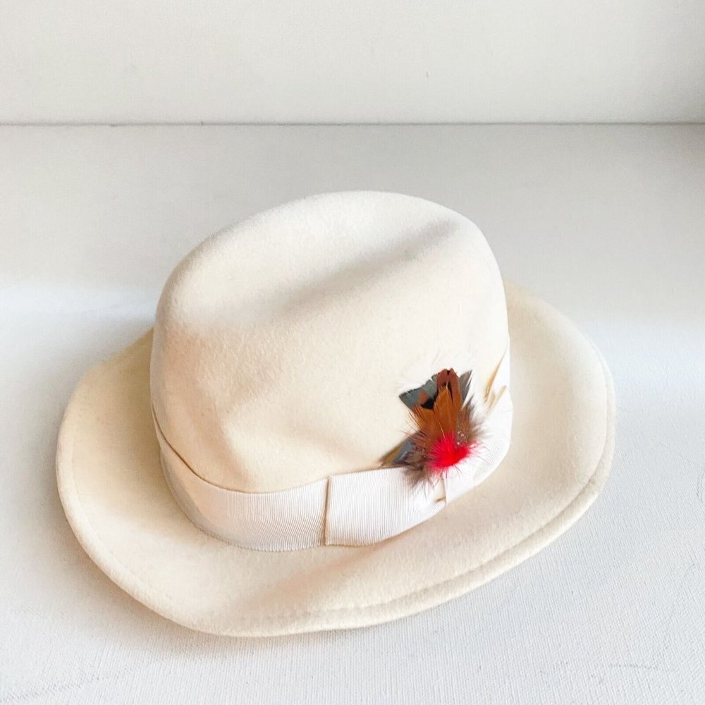 Vintage Eaton's Cream Ivory Bow Feather Detail  Unisex Fedora M - Picture 3 of 8